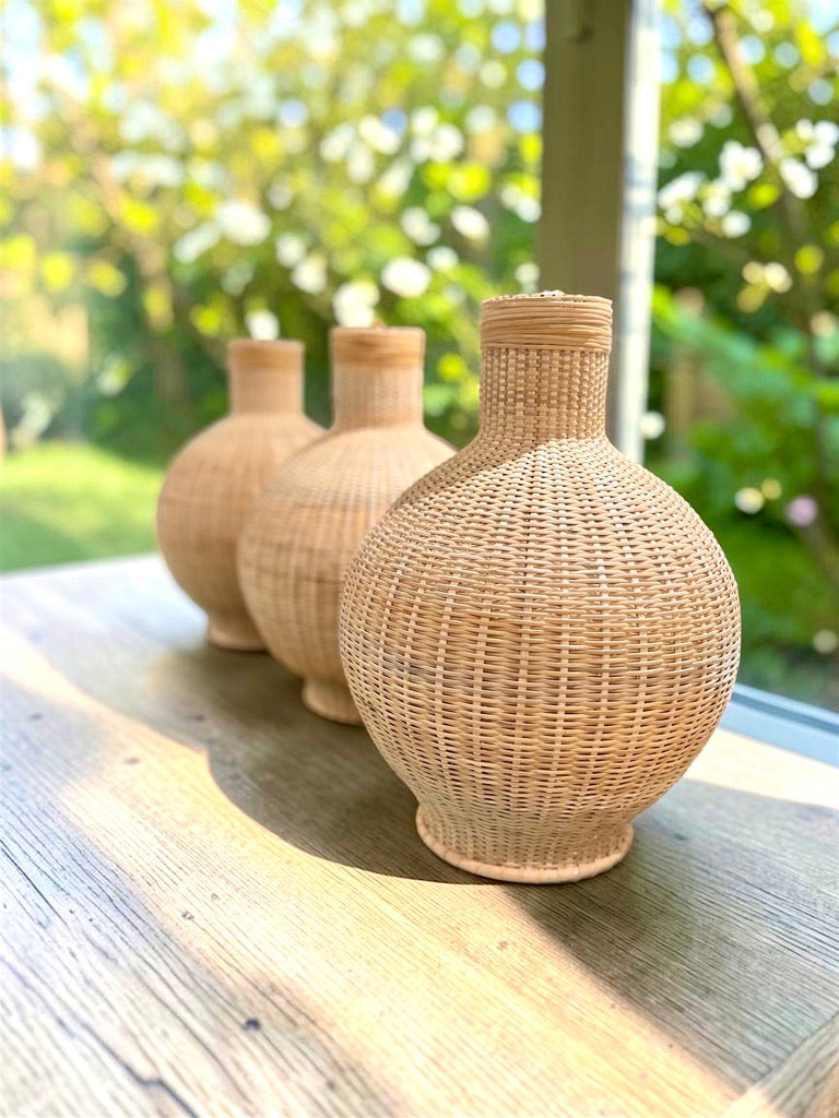 M Illuminata: Sfera Piccola – handwoven by The Manca Studio