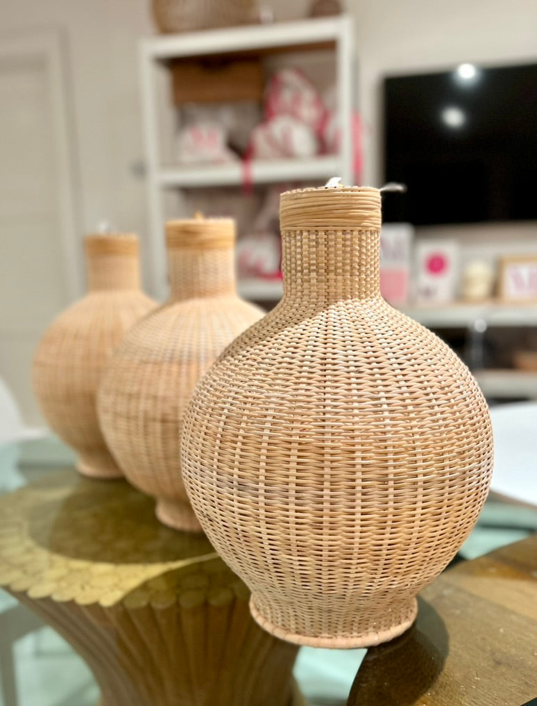 M Illuminata: Sfera Piccola – handwoven by The Manca Studio